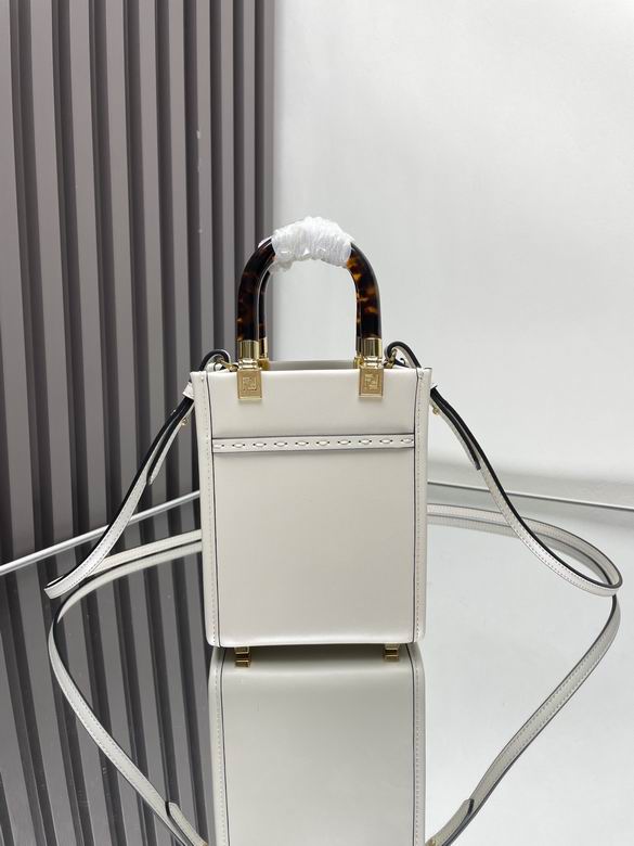 FDNI-Bags - Strap Story - 095