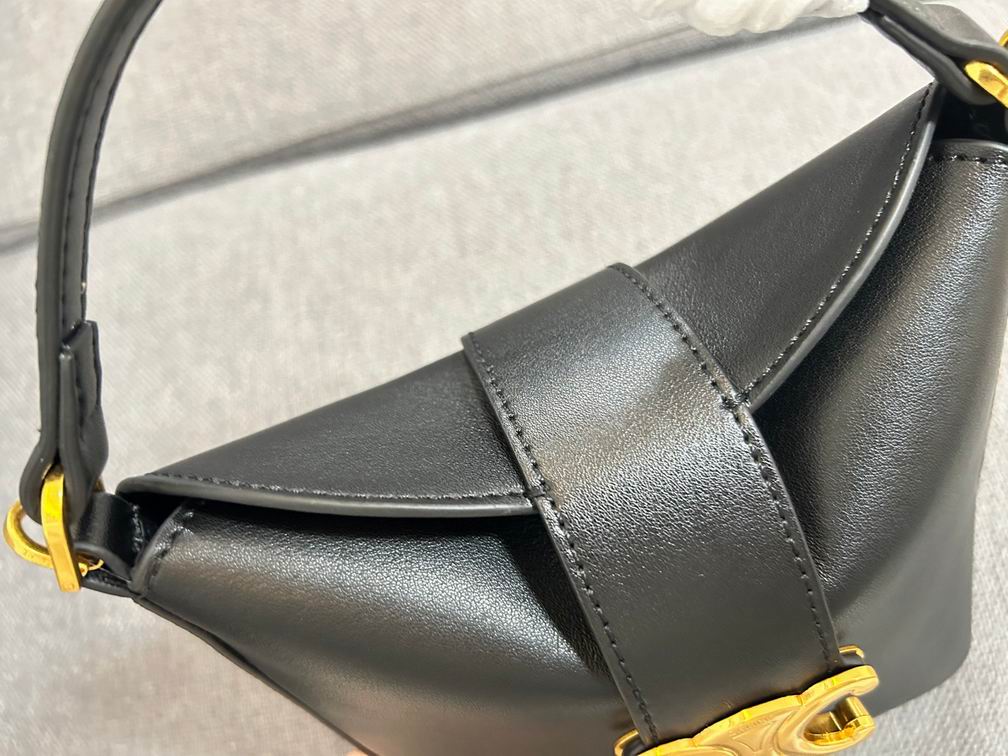 CLNE-Bags - Strap Story - 203