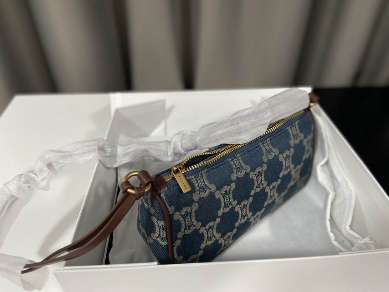 CLNE-Bags - Strap Story - 690