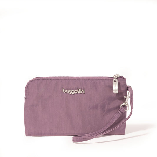 StrapStory - Wristlet 362
