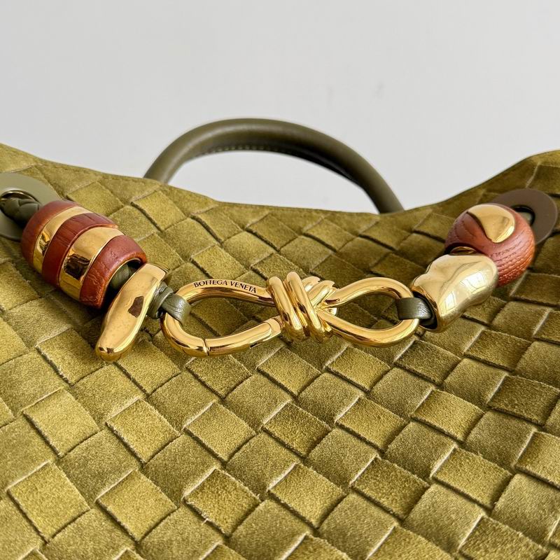 BTVA-Bags - Strap Story - 350