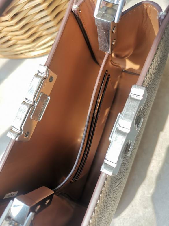TOBR-Bags - Strap Story - 074