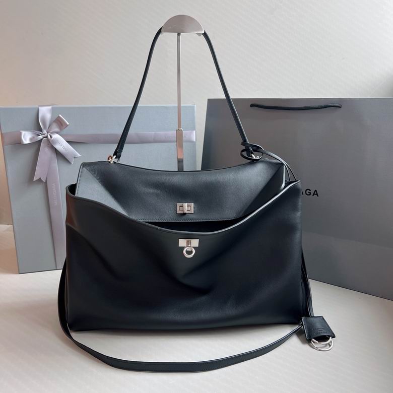 BLGA-Bags - Strap Story - 580