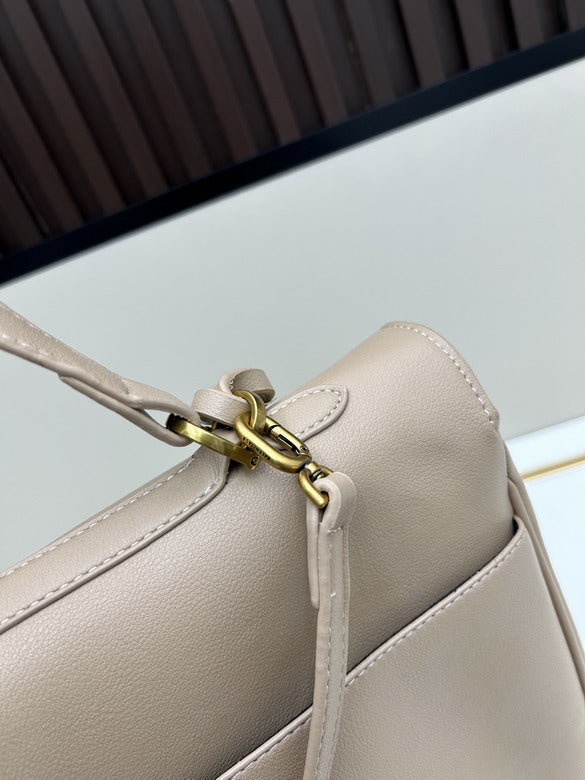 BLGA-Bags - Strap Story - 792
