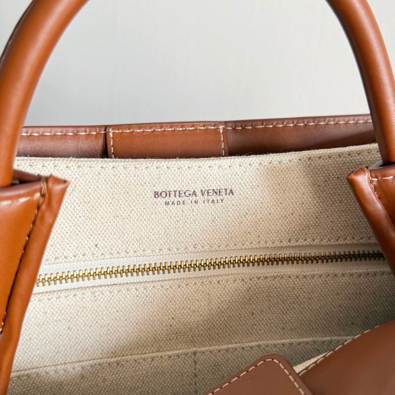 BTVA-Bags - Strap Story - 467