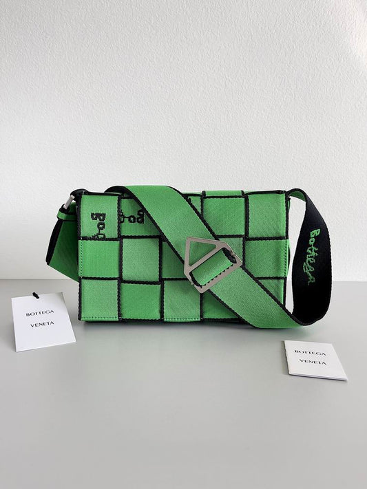 BTVA-Bags - Strap Story - 206