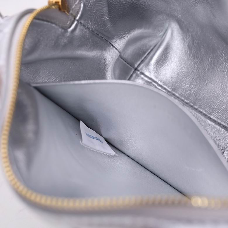 BTVA-Bags - Strap Story - 070