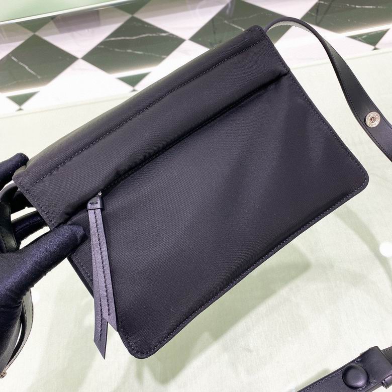 PRD-Bags - Strap Story - 2114