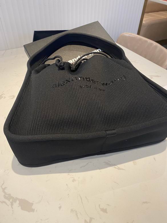 AXWG-Bag - Strap Story - 007