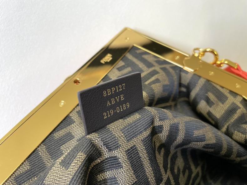 FDNI-Bags - Strap Story - 620