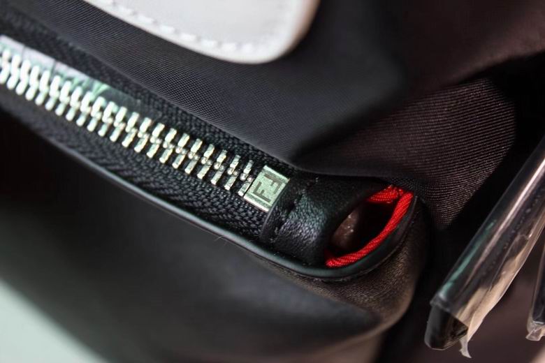 FDNI-Bags - Strap Story - 548