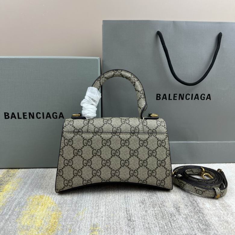 BLGA-Bags - Strap Story - 444
