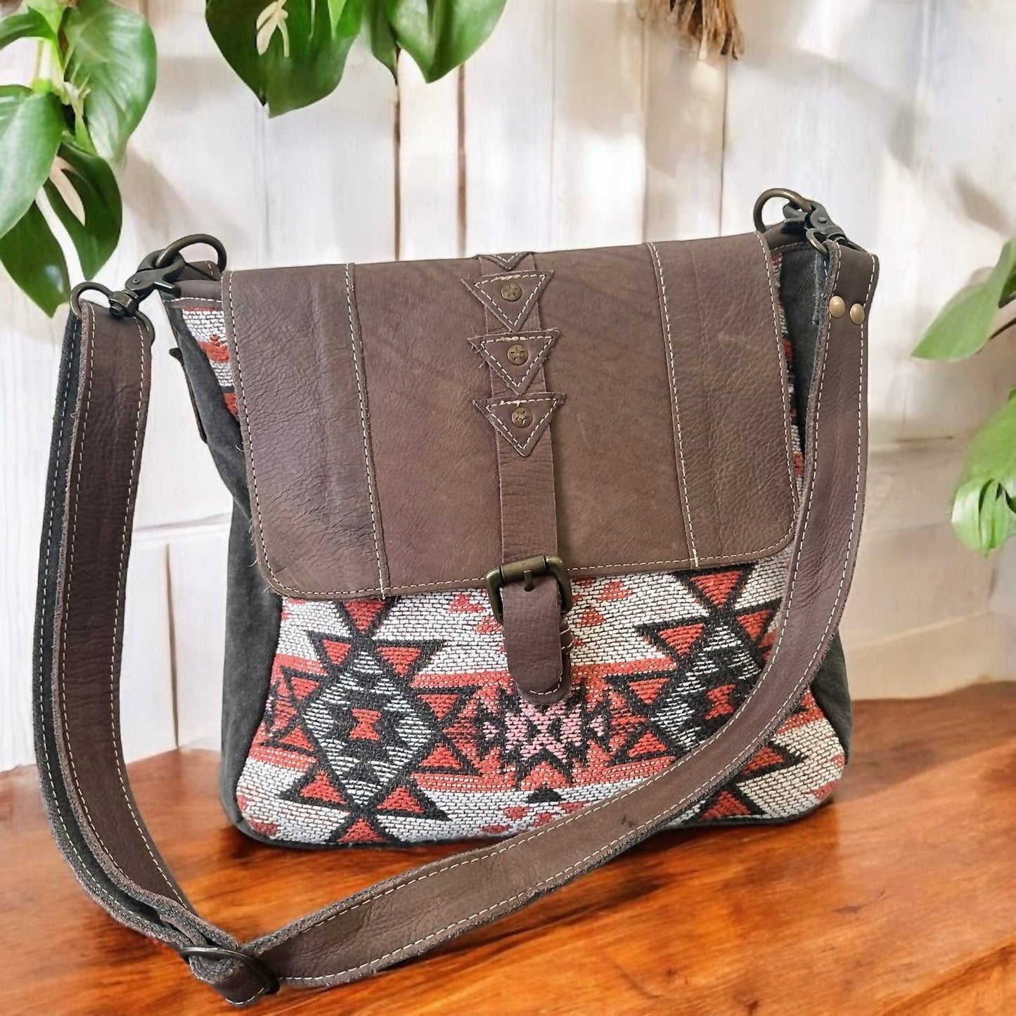 StrapStory - Crossbody 3105