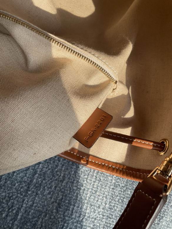 CLNE-Bags - Strap Story - 290