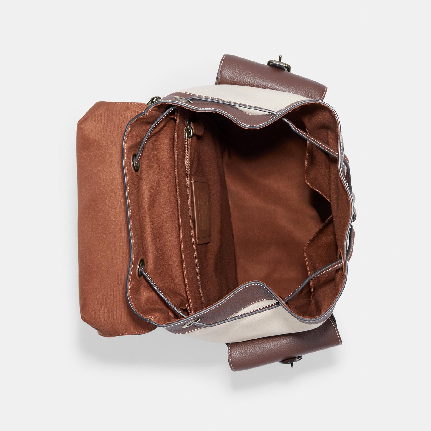 StrapStory - Backpack 512
