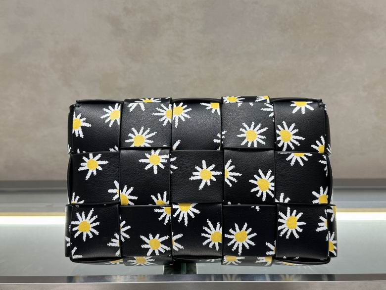 BTVA-Bags - Strap Story - 212