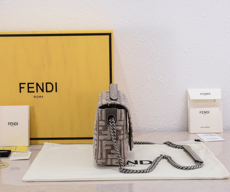 FDNI-Bags - Strap Story - 309