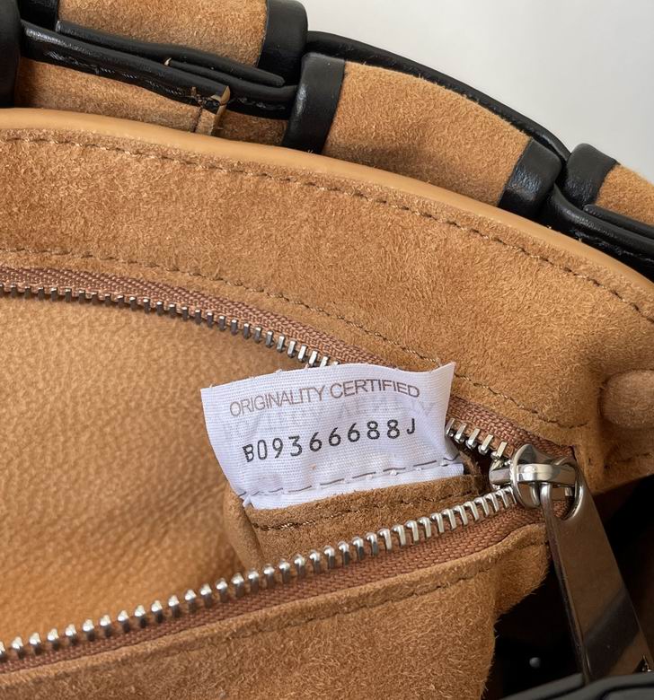 BTVA-Bags - Strap Story - 166