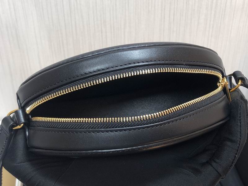 CLNE-Bags - Strap Story - 640