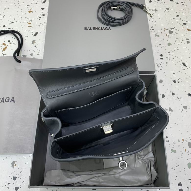BLGA-Bags - Strap Story - 688