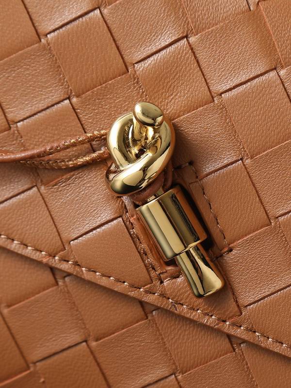 BTVA-Bags - Strap Story - 584