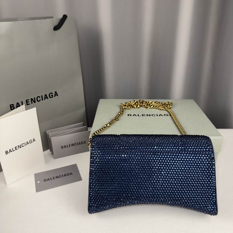 BLGA-Bags - Strap Story - 250