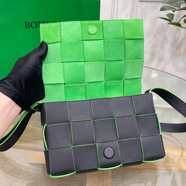 BTVA-Bags - Strap Story - 210