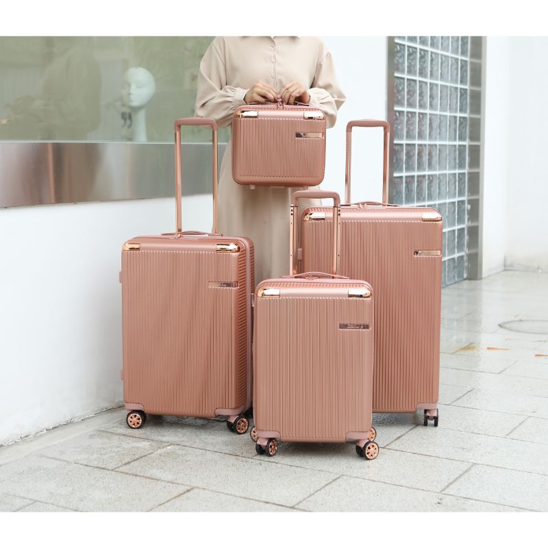 StrapStory - Suitcase 070