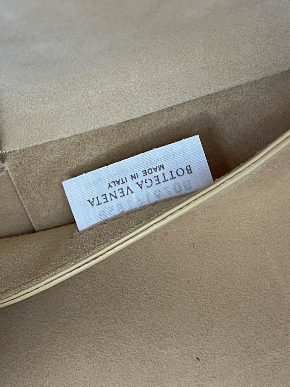 BTVA-Bags - Strap Story - 093