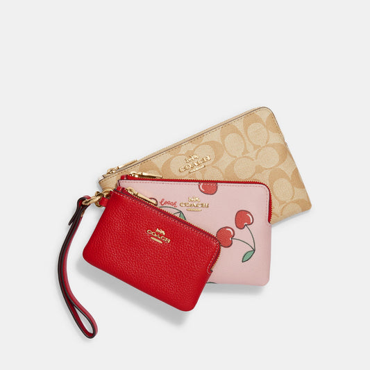 StrapStory - Wristlet 606