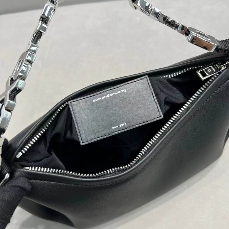 AXWG-Bag - Strap Story - 008