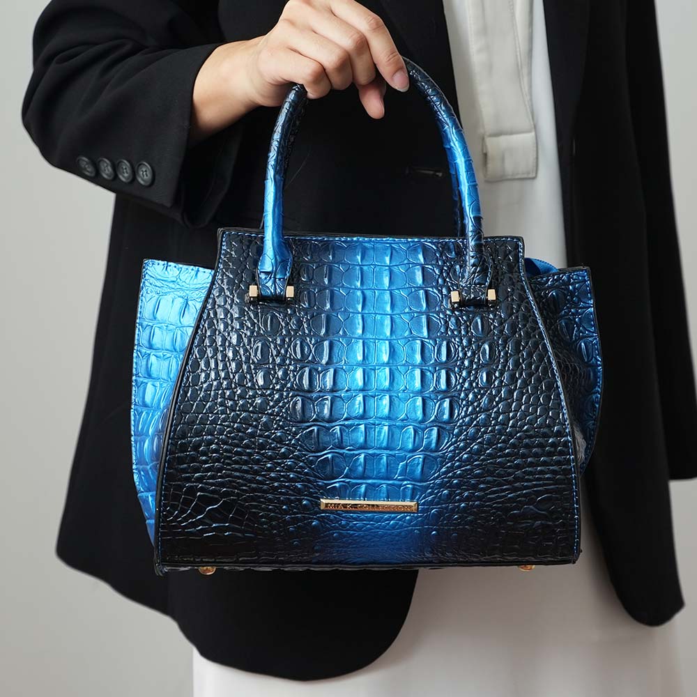 StrapStory - Tote Bag 2302