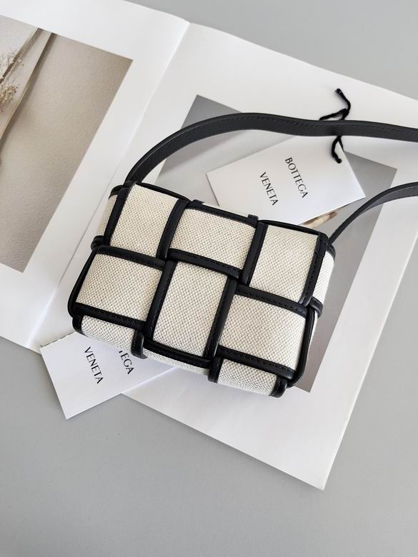 BTVA-Bags - Strap Story - 154