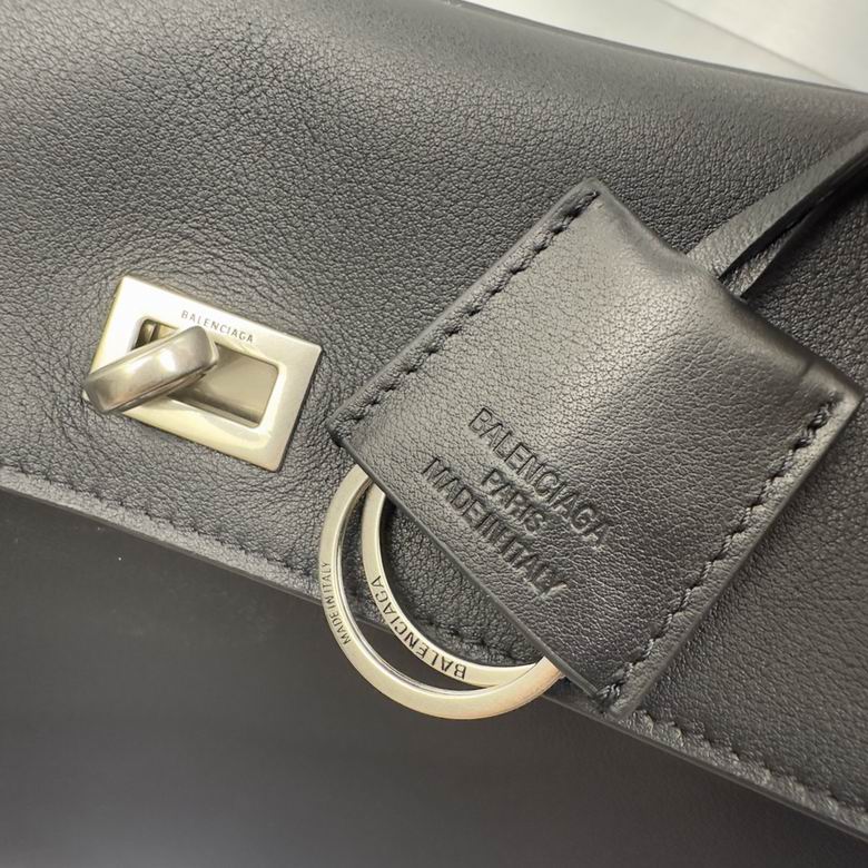 BLGA-Bags - Strap Story - 001