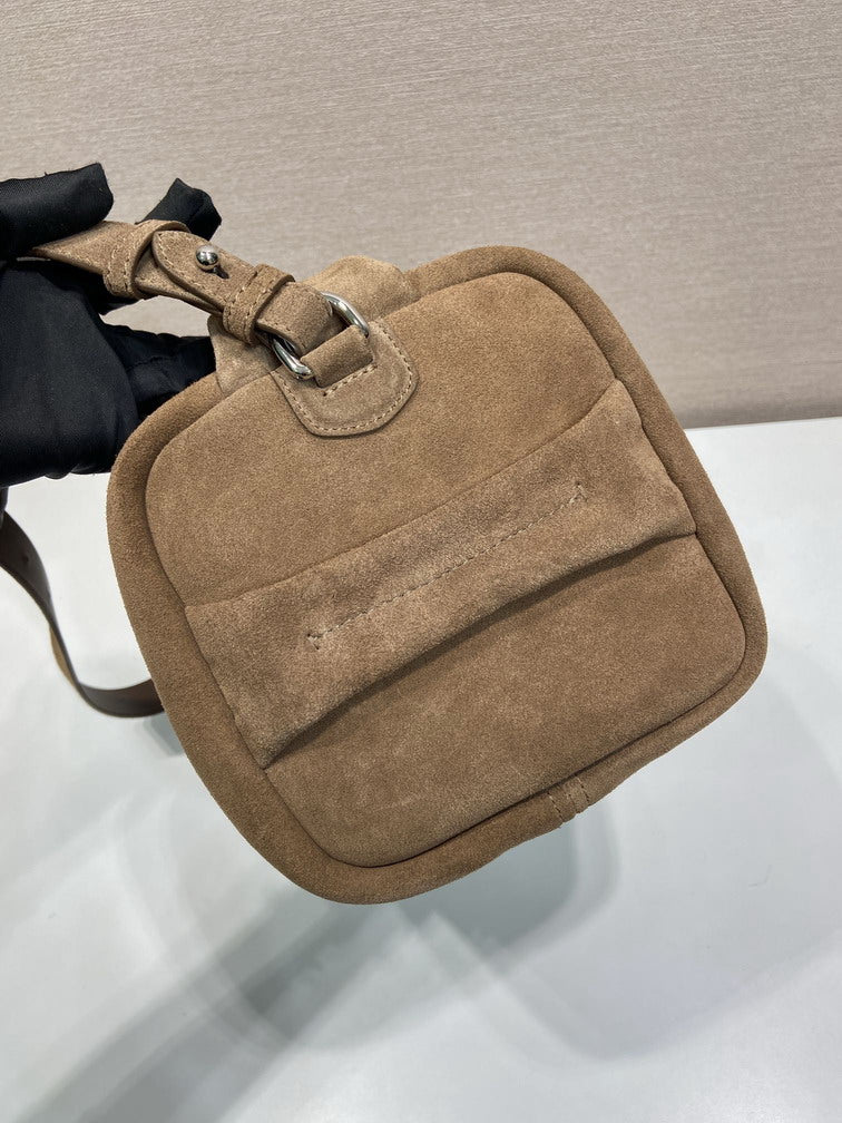 PRD-Bags - Strap Story - 1964