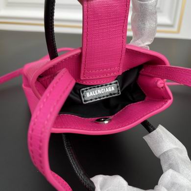 BLGA-Bags - Strap Story - 555