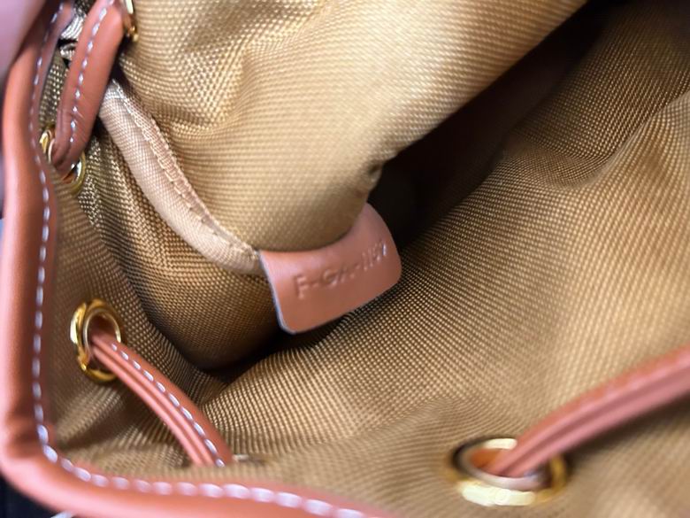 CLNE-Bags - Strap Story - 195