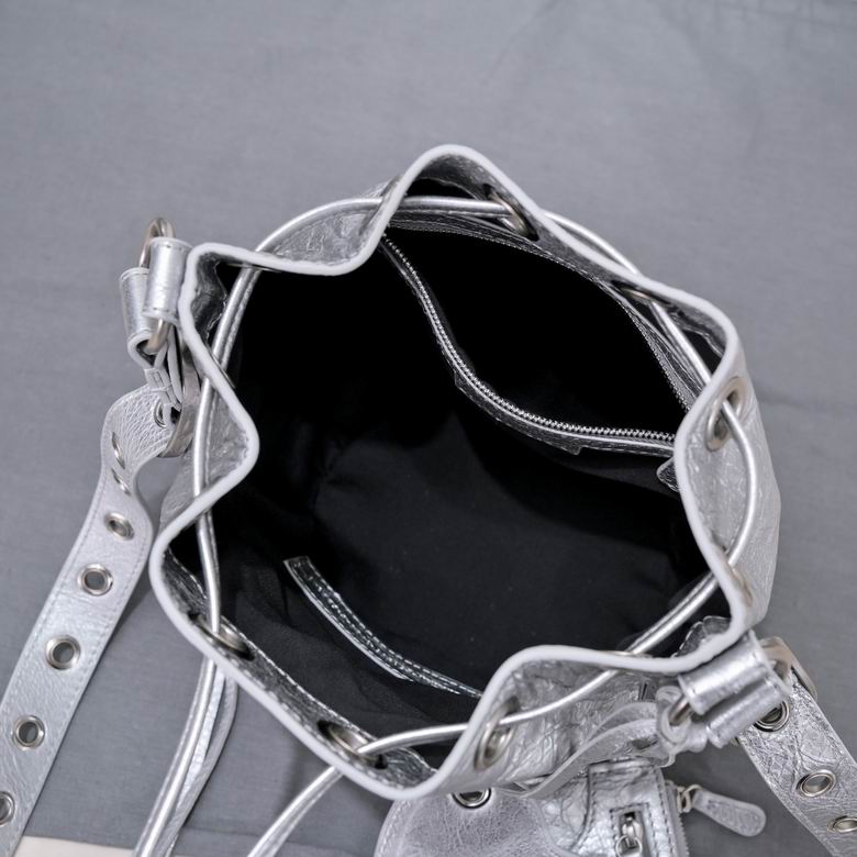 BLGA-Bags - Strap Story - 680