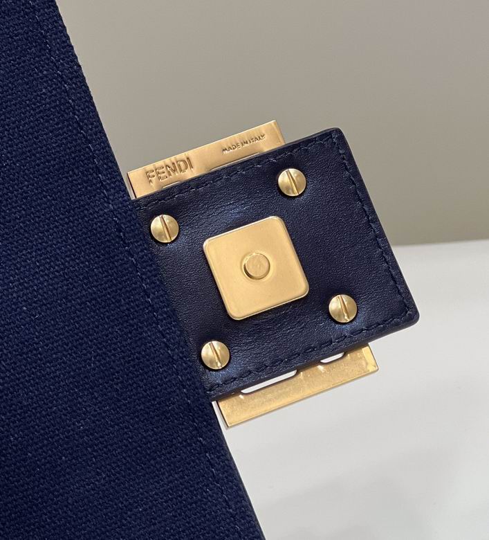 FDNI-Bags - Strap Story - 040