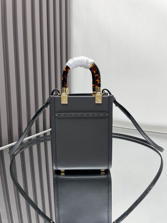 FDNI-Bags - Strap Story - 095