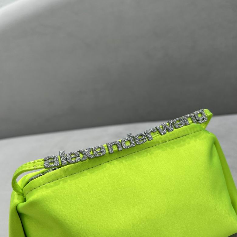 AXWG-Bag - Strap Story - 004