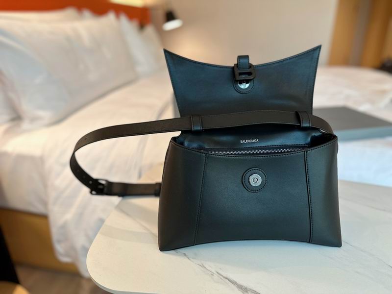 BLGA-Bags - Strap Story - 558