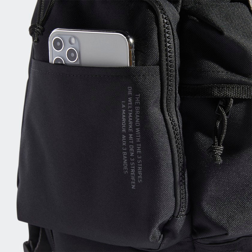 StrapStory - Backpack 021