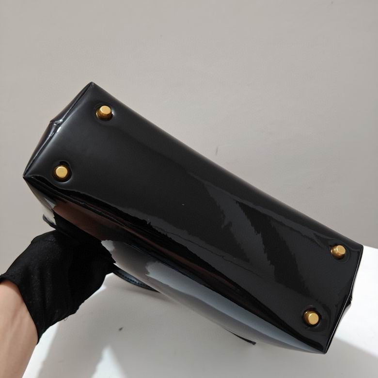 CLNE-Bags - Strap Story - 404