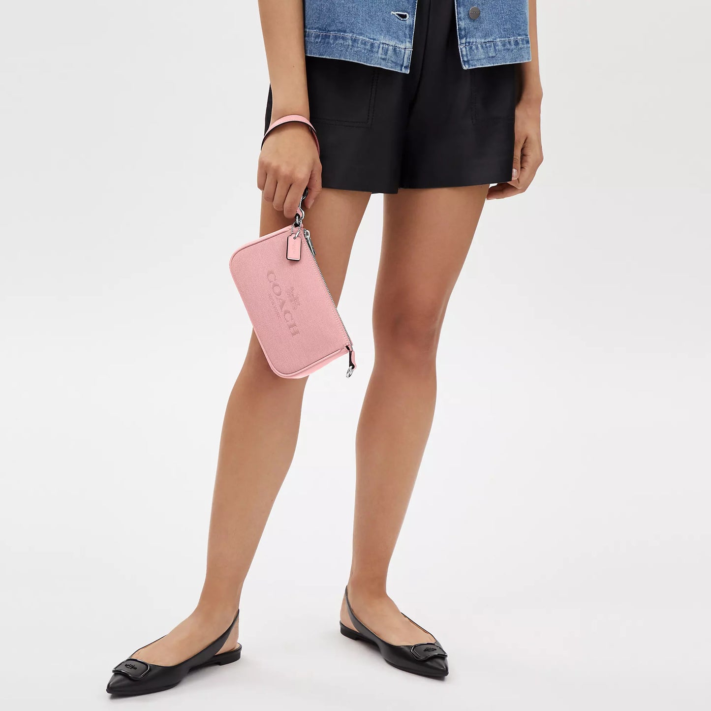 StrapStory - Wristlet 460