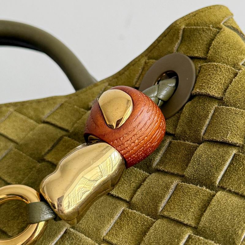 BTVA-Bags - Strap Story - 350