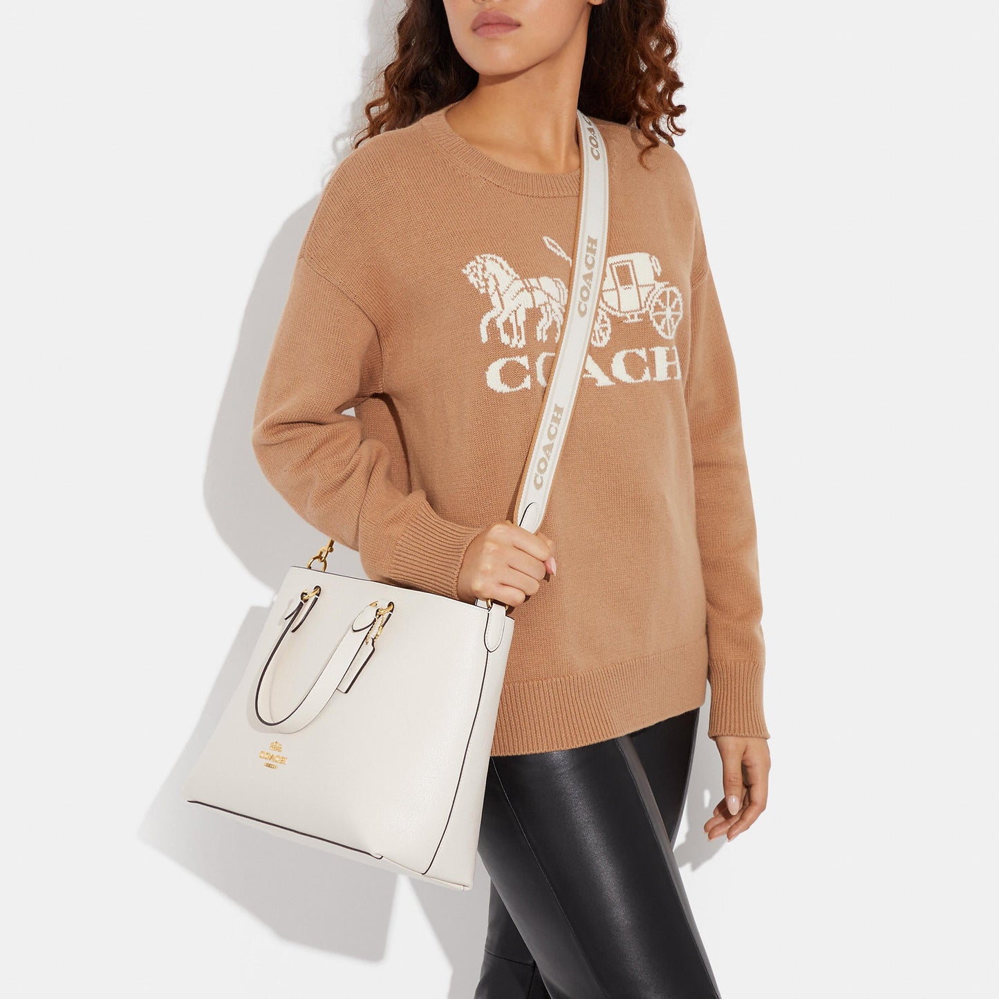 StrapStory - Tote Bag 404