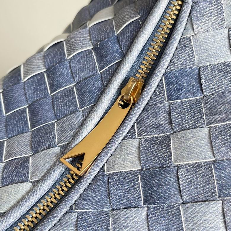 BTVA-Bags - Strap Story - 080