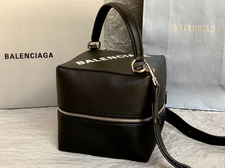 BLGA-Bags - Strap Story - 514