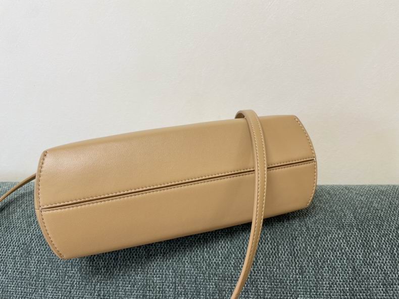 FDNI-Bags - Strap Story - 619